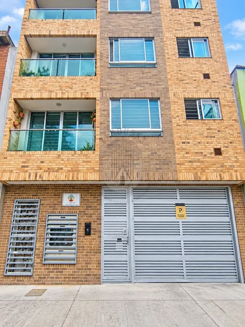 Apartamento en Edificio Cerezos Real – Los Cerezos, Engativá, Bogotá, foto 3